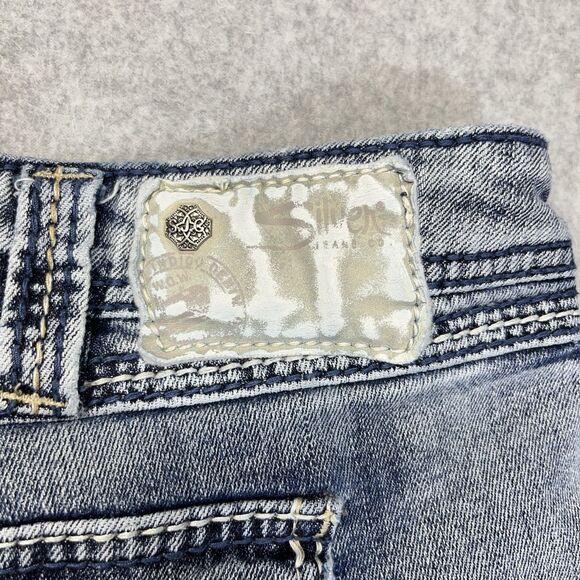 Silver Suki Flap Bermuda Shorts Women’s 24 Distressed Stone Wash Denim - Picture 15 of 16